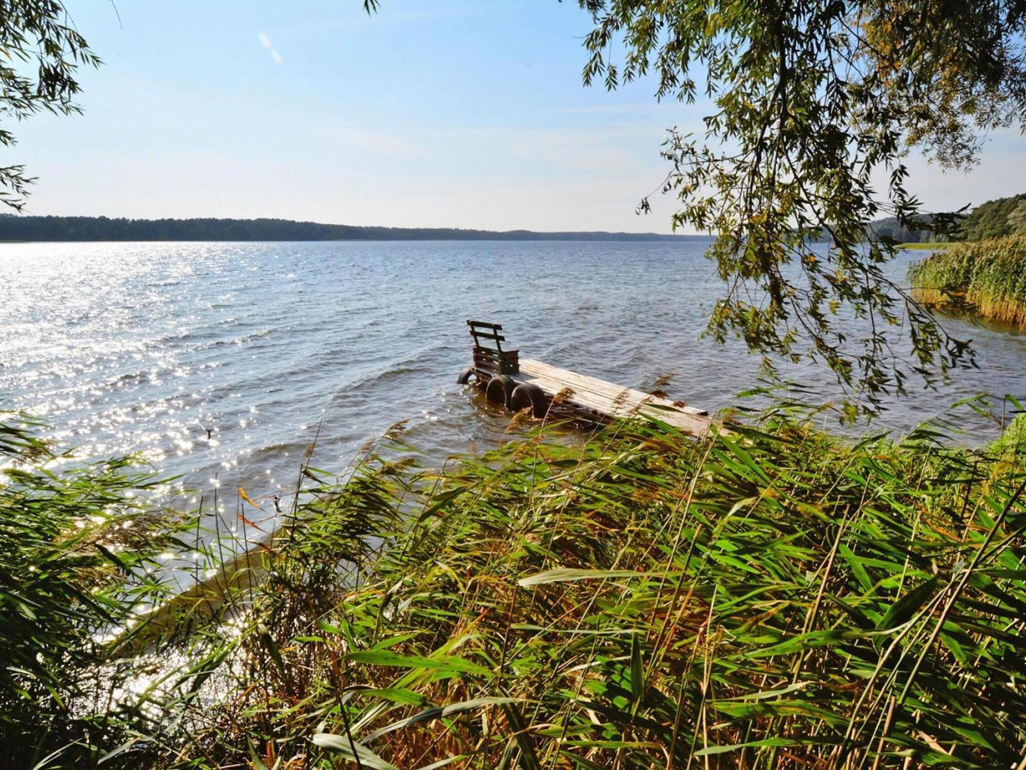 Holiday House With Garden, Lake View, Dabrowica Dabrowica  Kültér fotó
